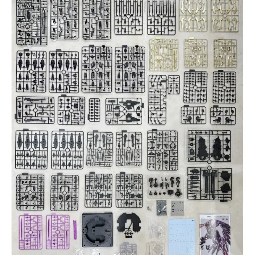 IRON TOYS : TC-03 1/100 STAR FALL