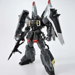 MG 1/100 BLAZE ZAKU PHANTOM (DEARKA ELTHMAN CUSTOM)