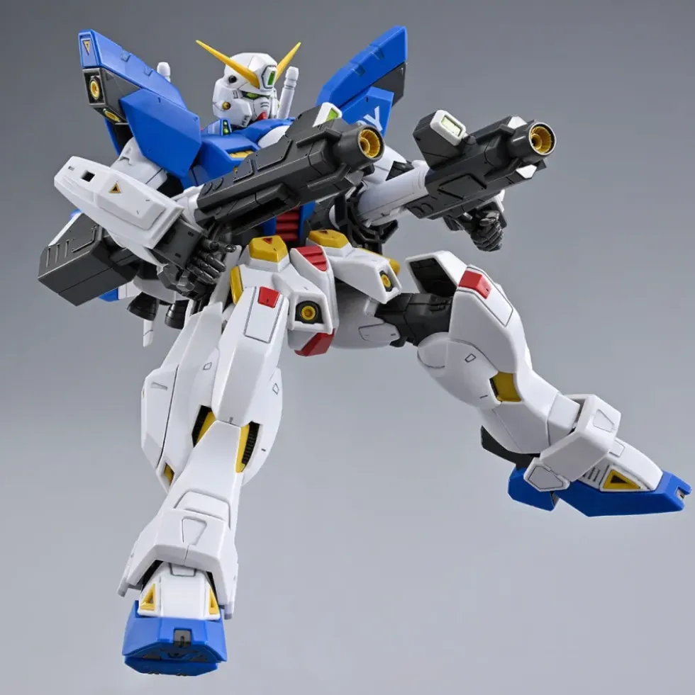 MG 1/100 F90III-Y CLUSTER GUNDAM