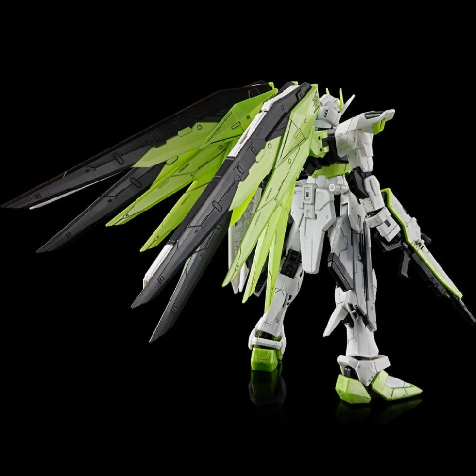 RG 1/144 FREEDOM GUNDAM -APEX LEGENDS Crypto Ver.