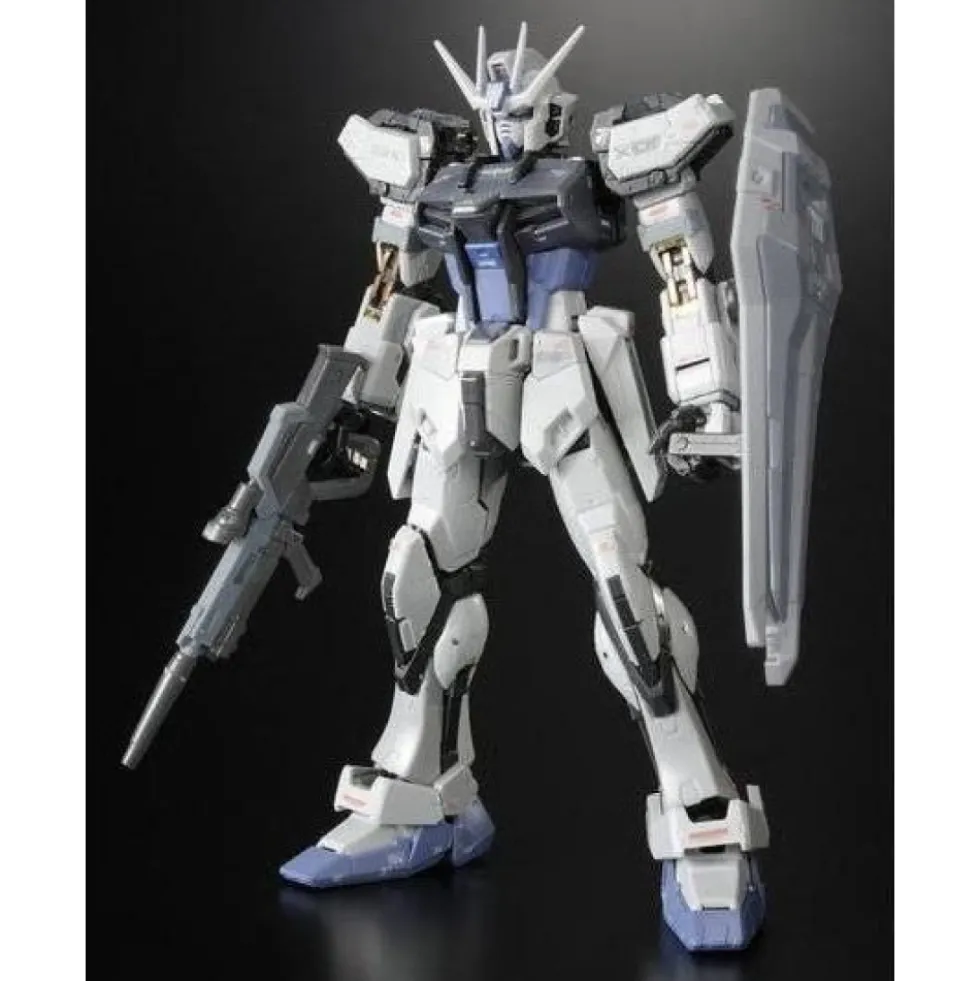 RG 1/144 GAT-X105 STRIKE GUNDAM (DEACTIVE MODE)